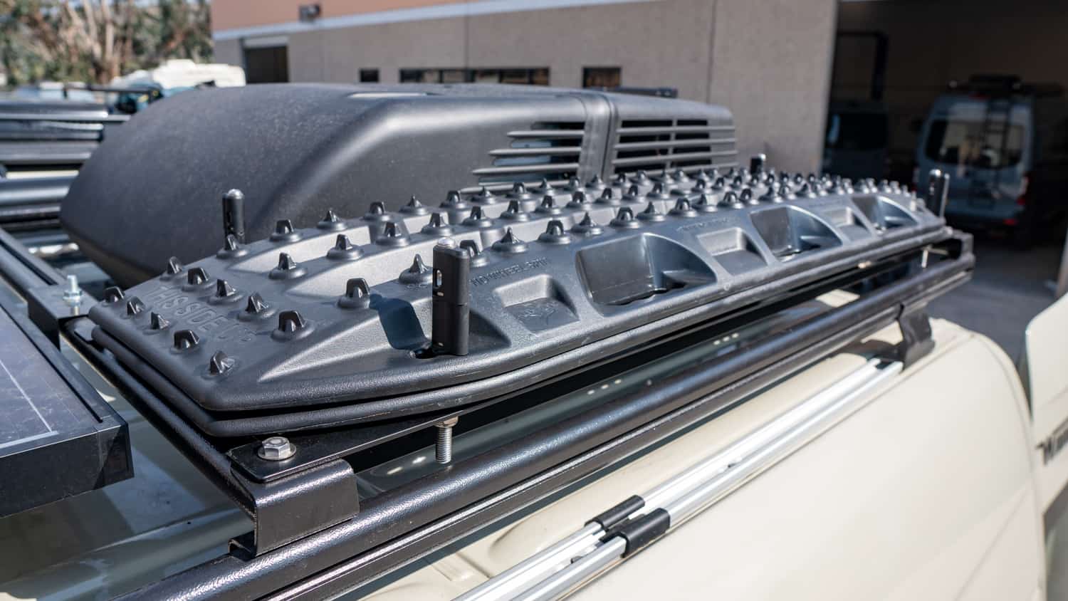 REVEL MAXTRAX Roof Rack Recovery Kit by Agile Offroad