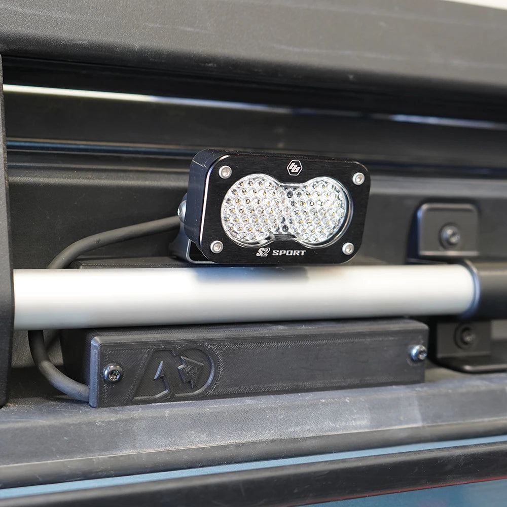 Sideburn Roof Outlet Cover for Grenadier