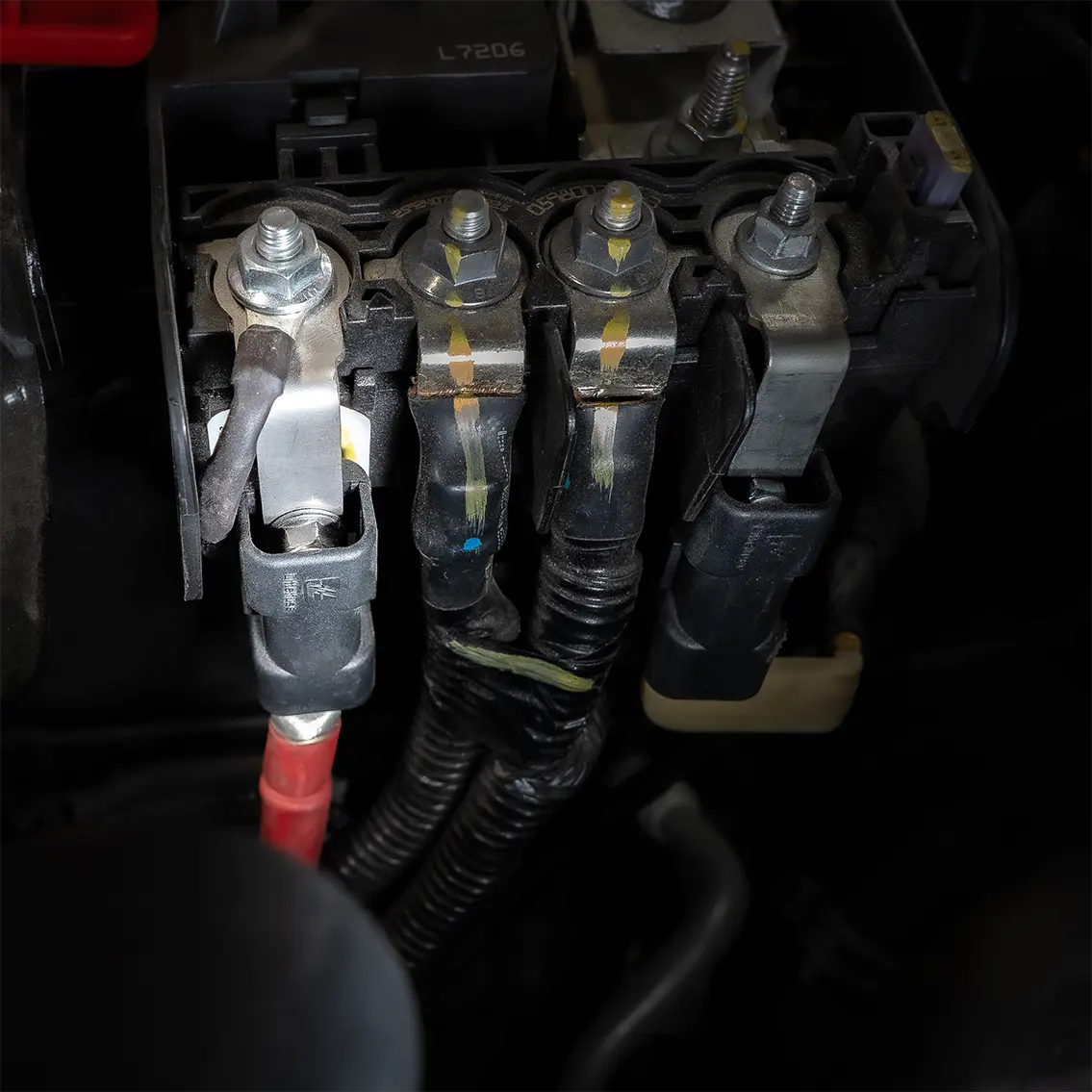 Battery Connector and Fuse for Ford Ranger Raptor by Agile Offroad